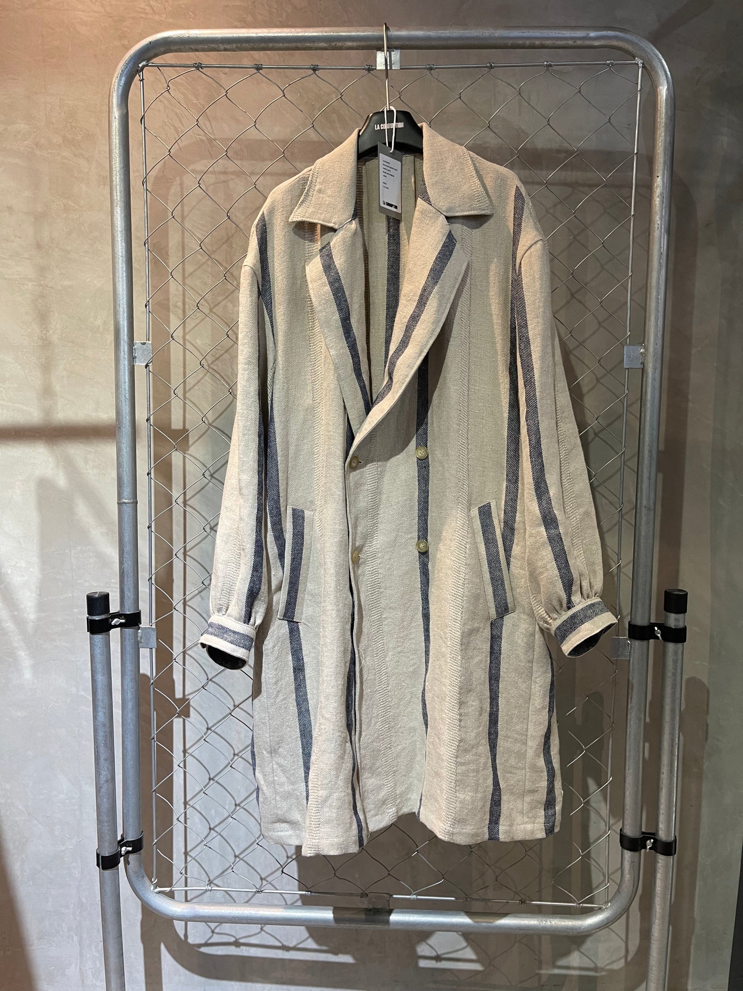BALLOON SLEEVE COAT
