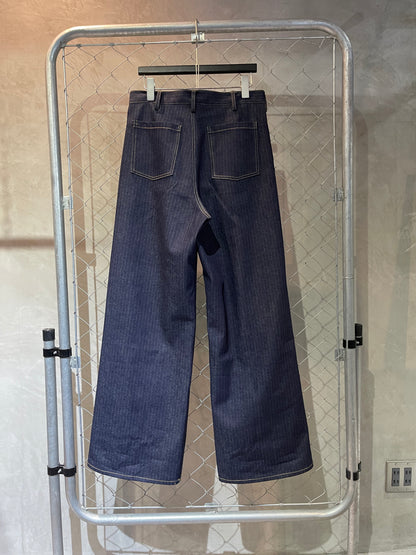 DIAGONAL DENIM
