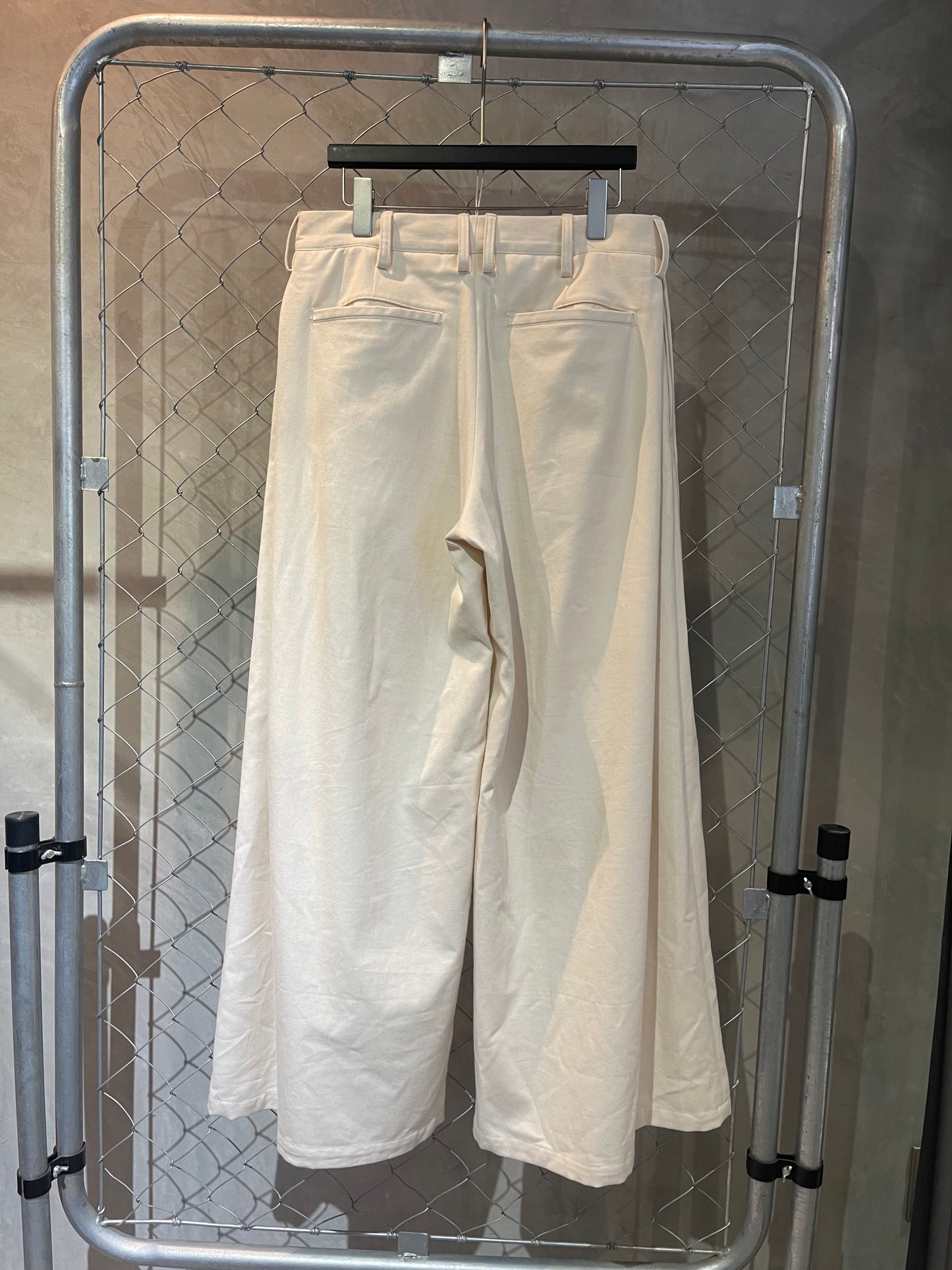 WILD TUCK PANTS