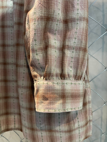 FLOWER DOBBY PLAID LONG SHIRT
