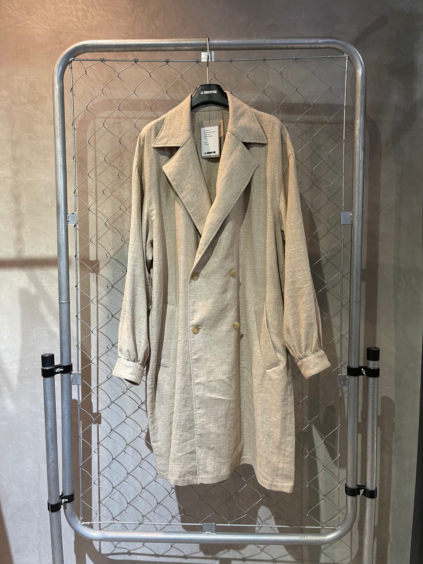 BALLOON SLEEVE COAT